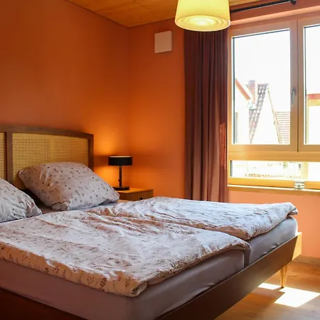 Amber Ferienhain - 'kirsche' Mit Verwunschenem Garten & Privater Sauna Hofheim in Unterfranken